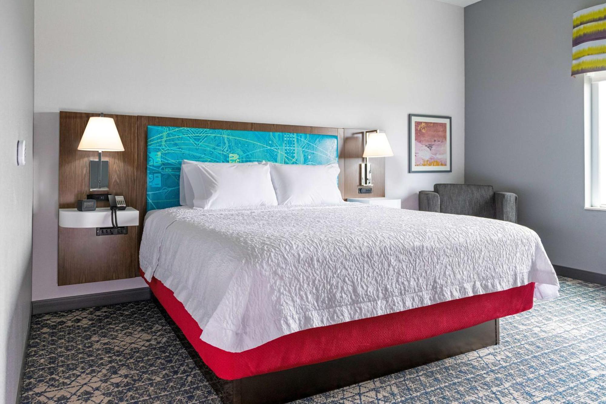Hampton Inn & Suites Pittsburgh New Stanton Pa מראה חיצוני תמונה